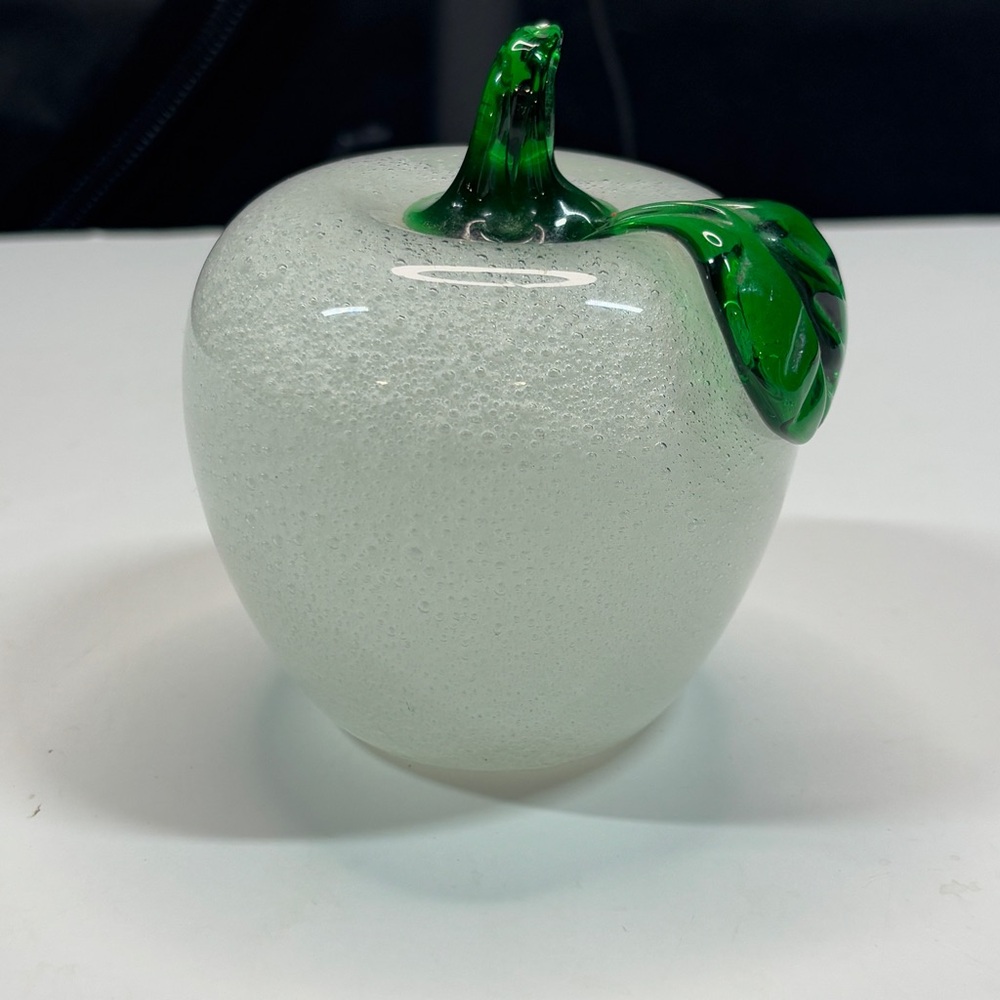 Art Glass Apple Paperweight Bubbles Green Stem & Leaf 3” Office Desk